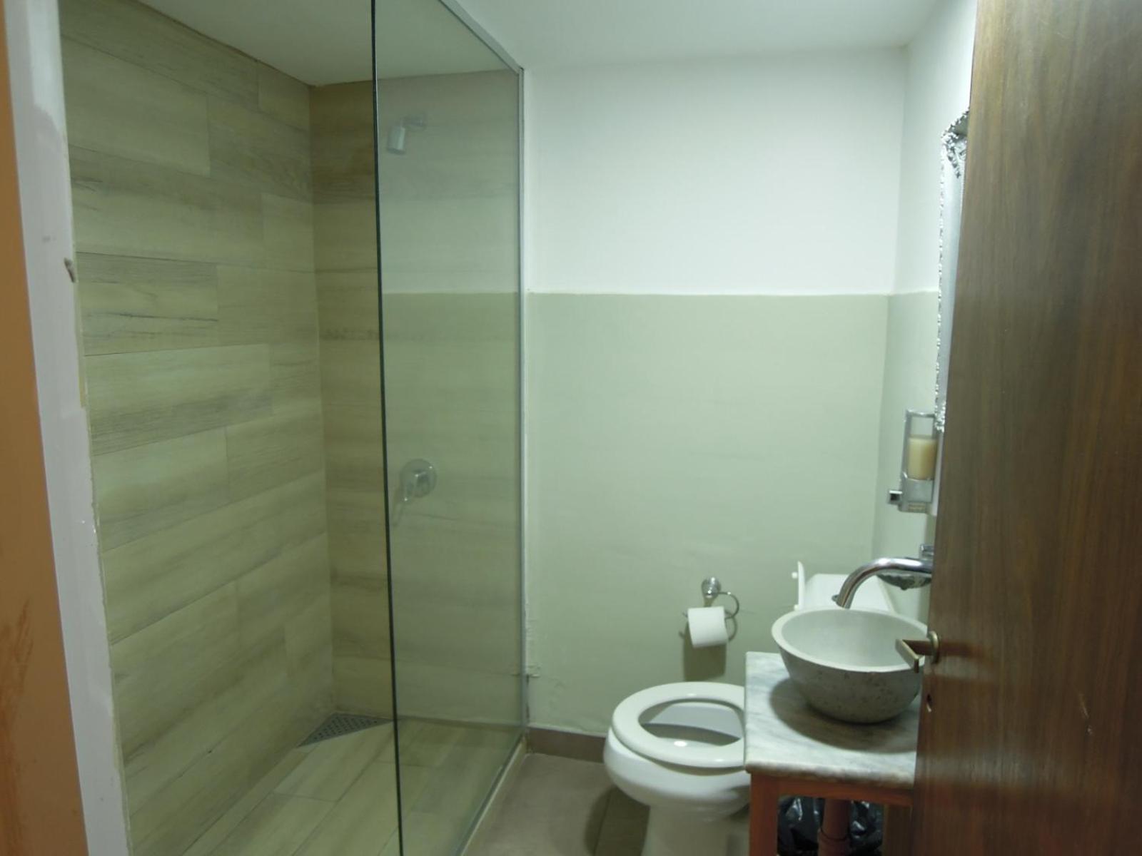Voyage Recoleta Hostel Buenos Aires Exterior photo