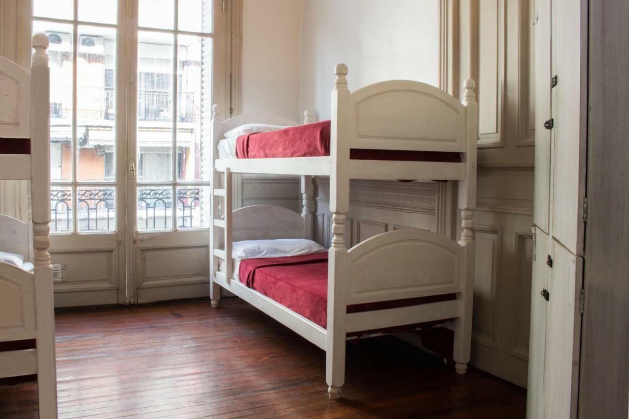 Voyage Recoleta Hostel Buenos Aires Room photo