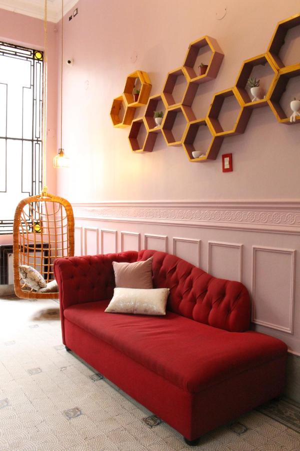 Voyage Recoleta Hostel Buenos Aires Exterior photo